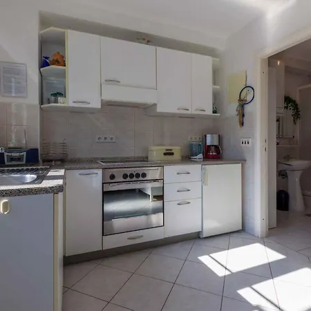 In 5244 아파트 크리크베니카