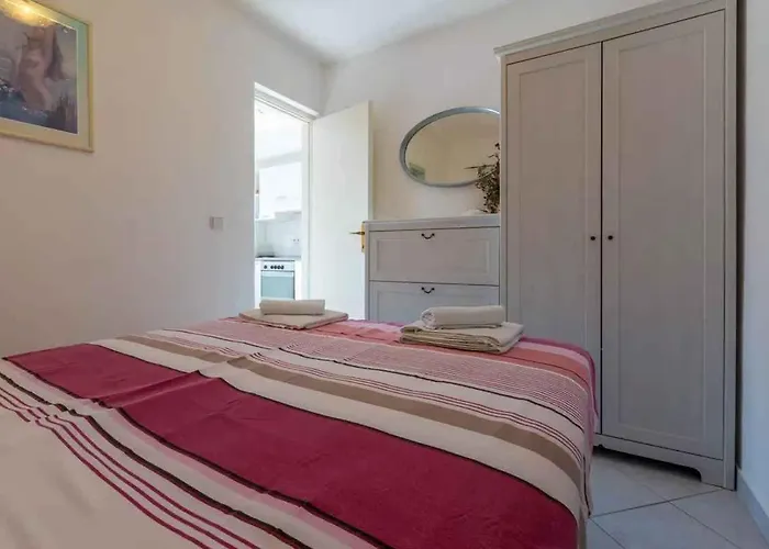 Апартаменты In 5244