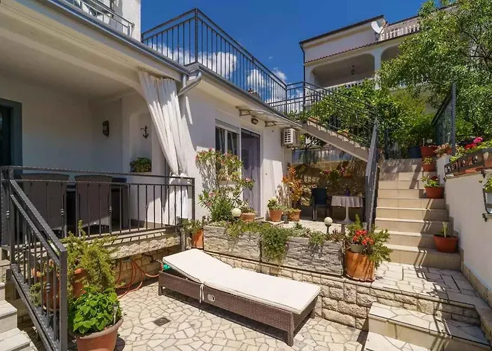 Апартаменты In 5244 *